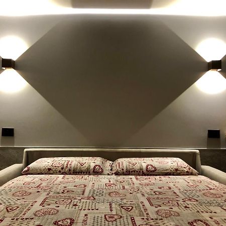 Central Apart Chalet Брей-Червінія Екстер'єр фото