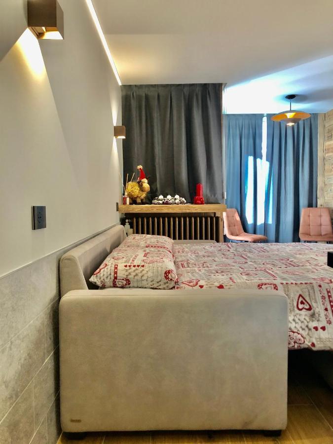 Central Apart Chalet Брей-Червінія Екстер'єр фото